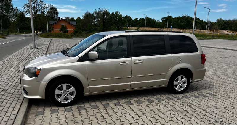 Dodge Caravan cena 39500 przebieg: 228000, rok produkcji 2013 z Legnica małe 79